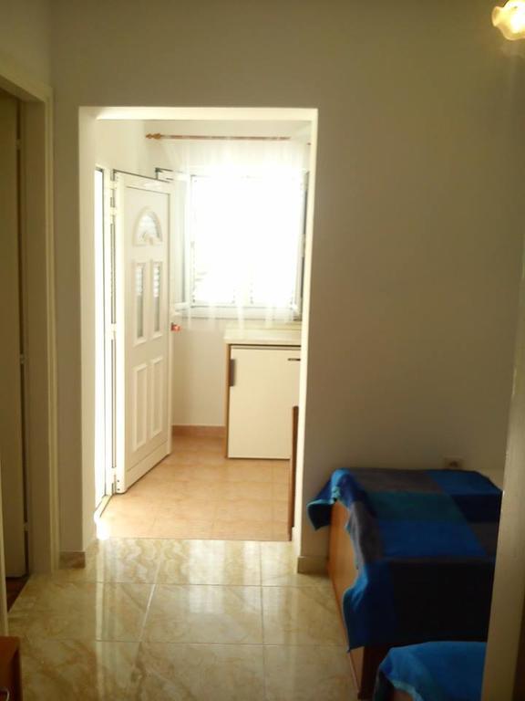 Apartments Marko Vrsi Luaran gambar